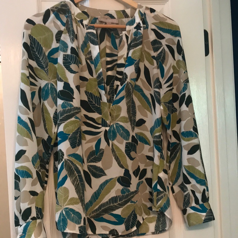 Banana Republic LS blouse